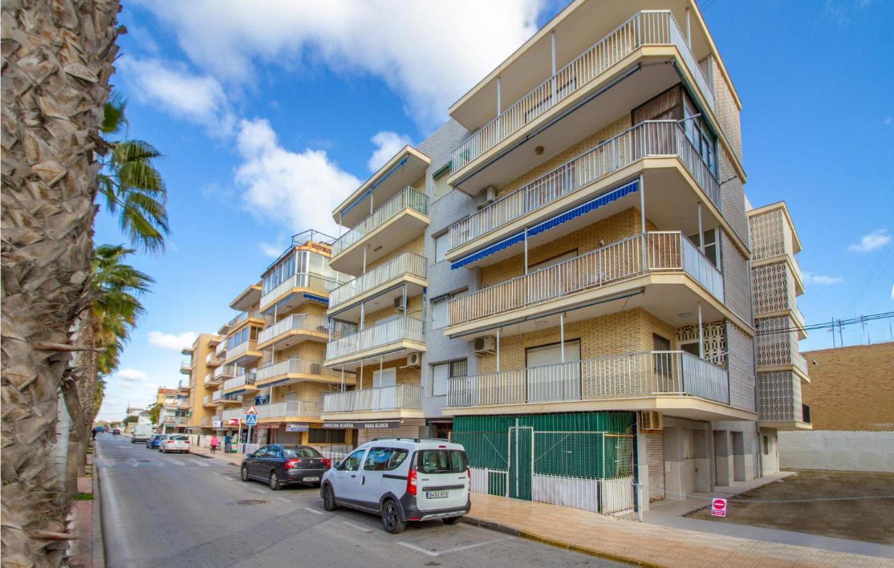 Cozy Apartment In Santa Pola With Kitchen Exterior photo